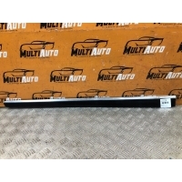 Молдинг двери Перед. Mercedes ML, GL W164, X164 2005-2012 A1646900062