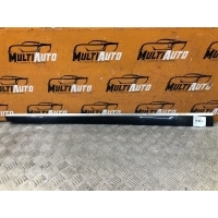 Молдинг двери Перед. Mercedes ML, GL W164, X164 2005-2012 A1646900062