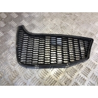 Решетка в бампер Перед. BMW 3 Series F80 2012-2018 51118054302