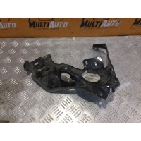 Кронштейн фары Перед. Mini Hatch F56 2014-2019 51647301599