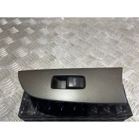 Блок стеклоподъемников Задн. Lexus is 2 2013-2016 7427253010