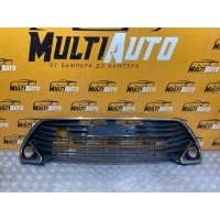 Решетка в бампер Перед. Toyota Camry 55 2014-2017 5311233160