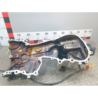 Крышка двигателя передняя Volkswagen Polo 2008 03E109211D