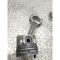 Поршень Volkswagen Passat 2003 7946