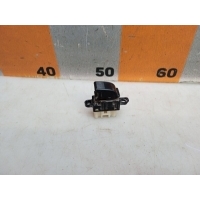 Кнопка стеклоподъемника Mazda Mazda6 GG 2003 GE4T66370A