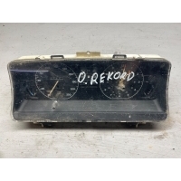 Щиток приборов (приборная панель) Opel Rekord 1985 90149099,90059126,88471156