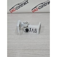 Петля двери верхняя Skoda Rapid 2020 8K0831401P