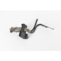 Клемма минусовая предохранитель 28850 - 40010 toyota vitz verso s урбан cruiser