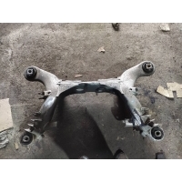 Балка подвески задняя Mercedes E W211 2004