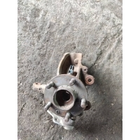 Кулак поворотный правый Ford Focus 2 2006