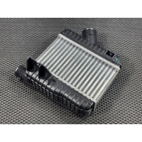 Интеркулер правый LiXiang L8 2023 X01-11190033