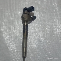 Форсунка Volkswagen Crafter 2008 03L130277J,03L130277Q,0445110368,0445110369,0445110646,0445118369,0986435166, CFF, CFG, CLC, CFH, CJC, CGL, CSH, CNE, CKT, CKU, CFH, CSL, CNF, CDB