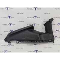пластик салона левая Tesla Model Y 2022 1494608-00,1622252-98