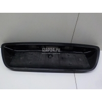 Накладка крышки багажника Mercedes Benz W203 (2000 - 2006) 2037500881