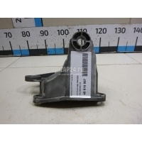 Кронштейн КПП правый VAG Passat [B5] (2000 - 2005) 8D0399114S