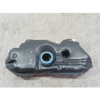 Бачёк топлива бак 1.0 b пластиковый 77100 - 0d010 toyota yaris i 1999 - 2005