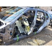 Bmw x5 e70 2011 левая сторона отправка центральная