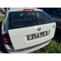 Крышка багажника багажника универсал skoda октавия ii 08 - 13 белый