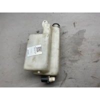 Бачок омывателя Mercedes 100 1992 A6318600260