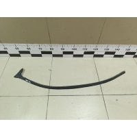 Уплотнитель двери VW Jetta 2011> 5C6837651