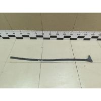 Уплотнитель двери VW Jetta 2011> 5C6837652
