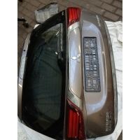 Крышка багажника в сборе mitsubishi outlander 3 рестайлинг камера