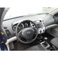Панель панель консоль подушки kia ceed i