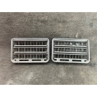 Решетка вентиляции кузова BMW 5 F10/F11/GT F07 2009 8377280