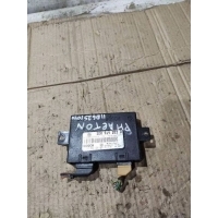 Блок управления парктрониками Volkswagen Phaeton 2005 3D0919283D