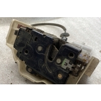 Замок левая передняя дверь hyundai санта fé ii см e840299001a 2.2l
