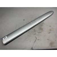 молдинг двери передней правой Citroen Xsara Picasso 2004 9631470977
