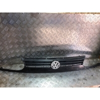 Решетка радиатора Volkswagen Golf 3 1996