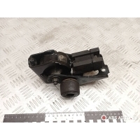 Подушка крепления двигателя Toyota Matrix (E130) 2003 1236122080,1231127050