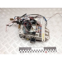 Блок предохранителей Toyota RAV4 2 (XA20) 2003 8273142010