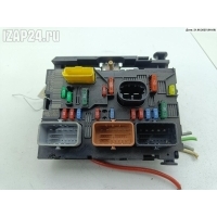 Блок предохранителей Peugeot 307 2006 9661087080