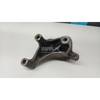 Кронштейн двигателя правый Toyota Yaris (1999 - 2005) 1231523030