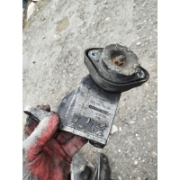 Лапа кпп правый 6 кпп volkswagen passat b5 fl 8d0399114ah