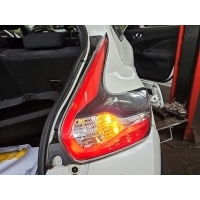 Фонарь правый nissan juke i f15 14-19 рестайлинг oe европа