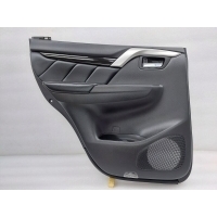 Обшивка двери Mitsubishi Pajero Sport KS0W 2020 7222B525XA