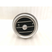 Дефлектор воздушный Mercedes-Benz C-Class W205 A2058304604