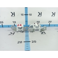 Петля двери Toyota Fortuner 2021 687500D030, 687700D030