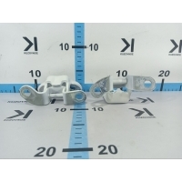 Петля двери Toyota Fortuner 2021 687600D030, 687800D030