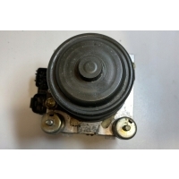 Насос абс toyota land cruiser _j7_ 4451060030 3.0l дизель 92kw 1998