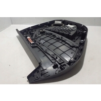 Боковина tylnych prawych дверь renault captur j5_ 829008155r 2021