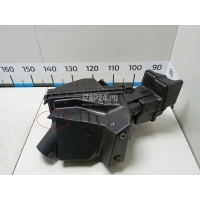 Корпус воздушного фильтра 2000 - 2006 16500BM70A