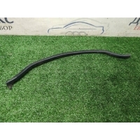 уплотнитель двери VW Touareg 2002-2010 25.11.2005 7l6837717