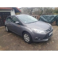 Форд focus 1.6 бензин liftback 1 właściciel пробег 99tys . л.с.