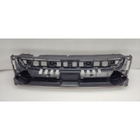 Кронштейн решетки радиатора Ford Kuga CBS 2011-2019 1870314, CV448A164AD