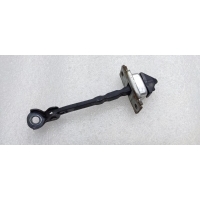 Ограничитель двери Mazda 3 BL 2013 BBM458270C, BBM458270B