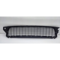 Решетка бампера центральная Renault Duster HSA 2010-2021 622545914R